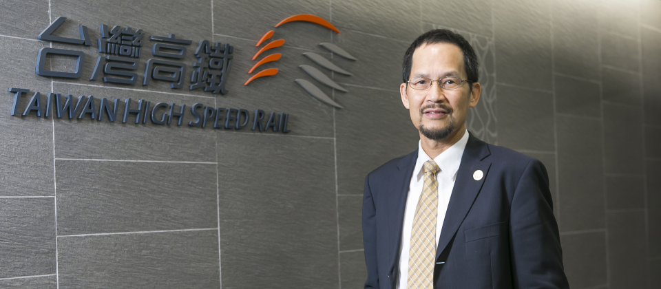 台灣高速鐵路公司資訊處副總經理陳銘勳