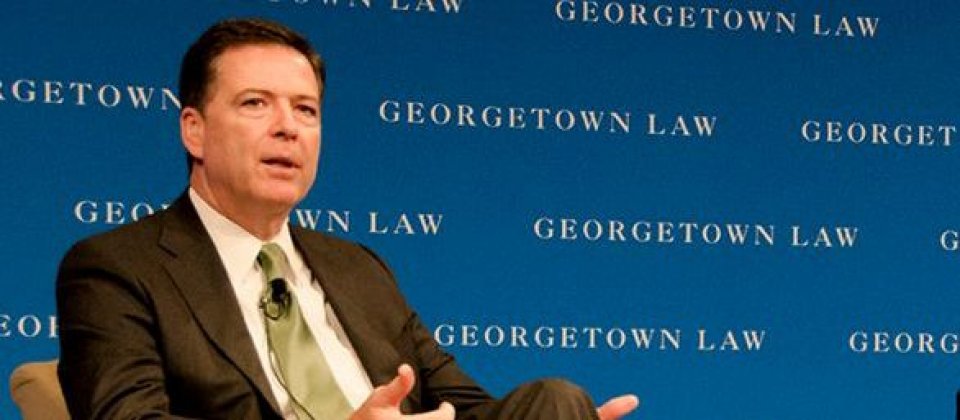 FBI局長James Comey。