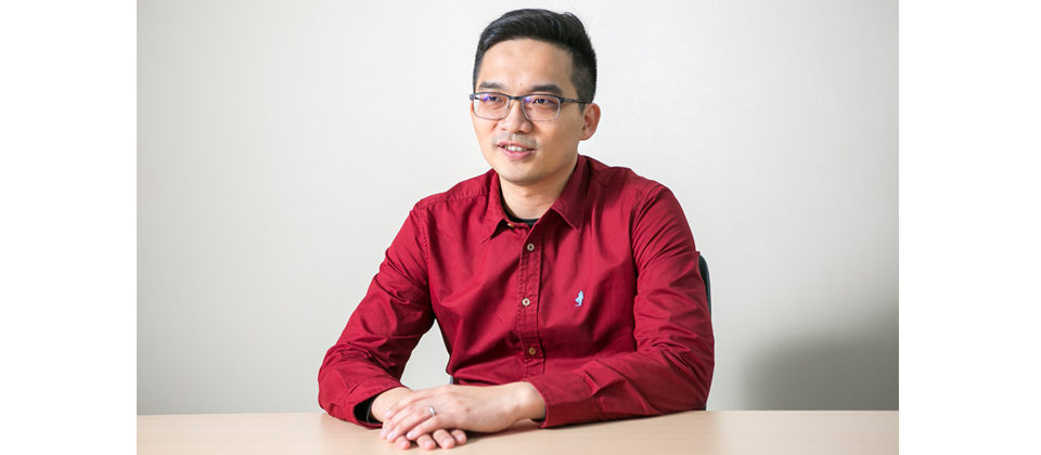 雲象科技共同創辦人暨執行長葉肇元4年前與好友共同創辦雲象科技,以數位病理起家,提供病理玻片掃描與資料庫服務,後來導入AI,以數位病理為基礎,打造出特定疾病的細胞辨識AI模型。(攝影/洪政偉)